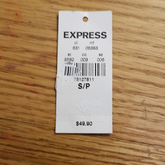 Express lace top. Ivory. NWT. small - Picture 6 of 7